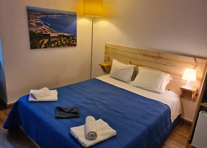 Estrada De Benfica 600 公寓 *