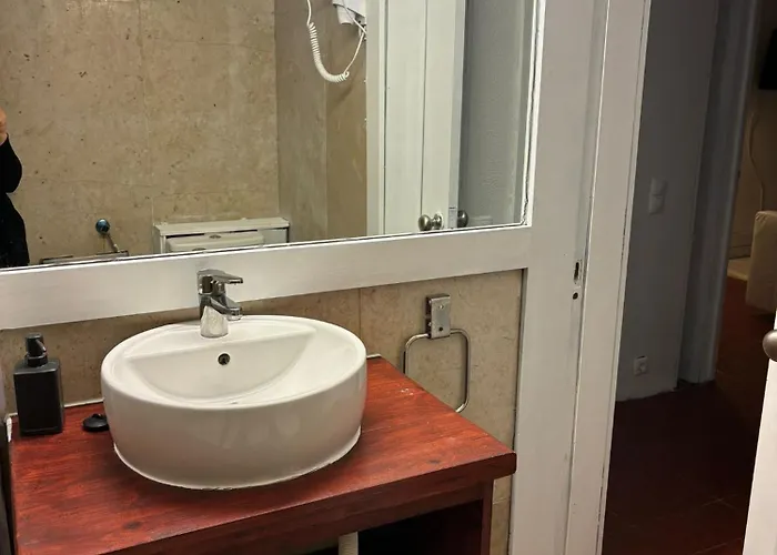 Estrada De Benfica 600 公寓 *