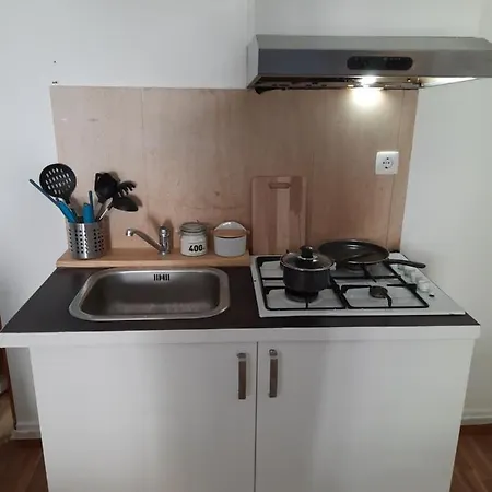 Estrada De Benfica 600 Apartamento *