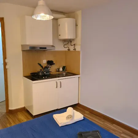 Estrada De Benfica 600 * Lisboa